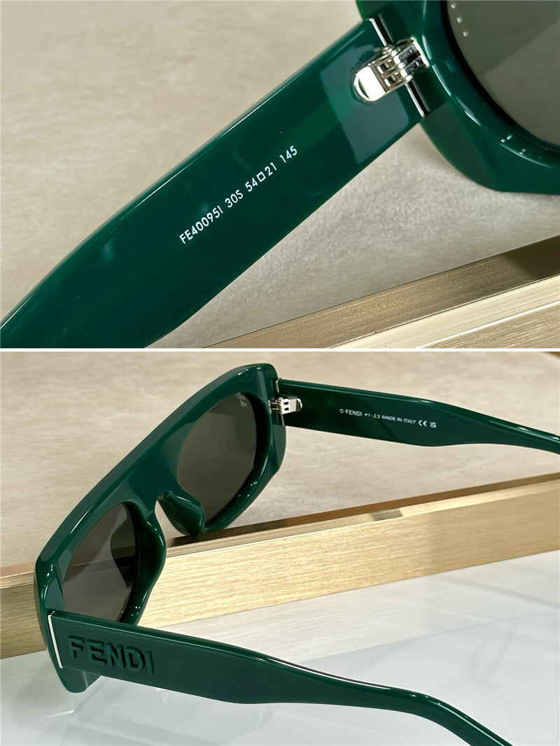 FENDI FF 40095 Logo Fendigraphy Sunglasses✨