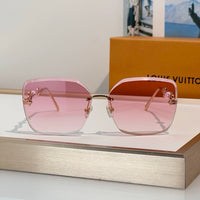 Louis Vuitton Z3407U LV Jewel Pearl Square Sunglasses ✨