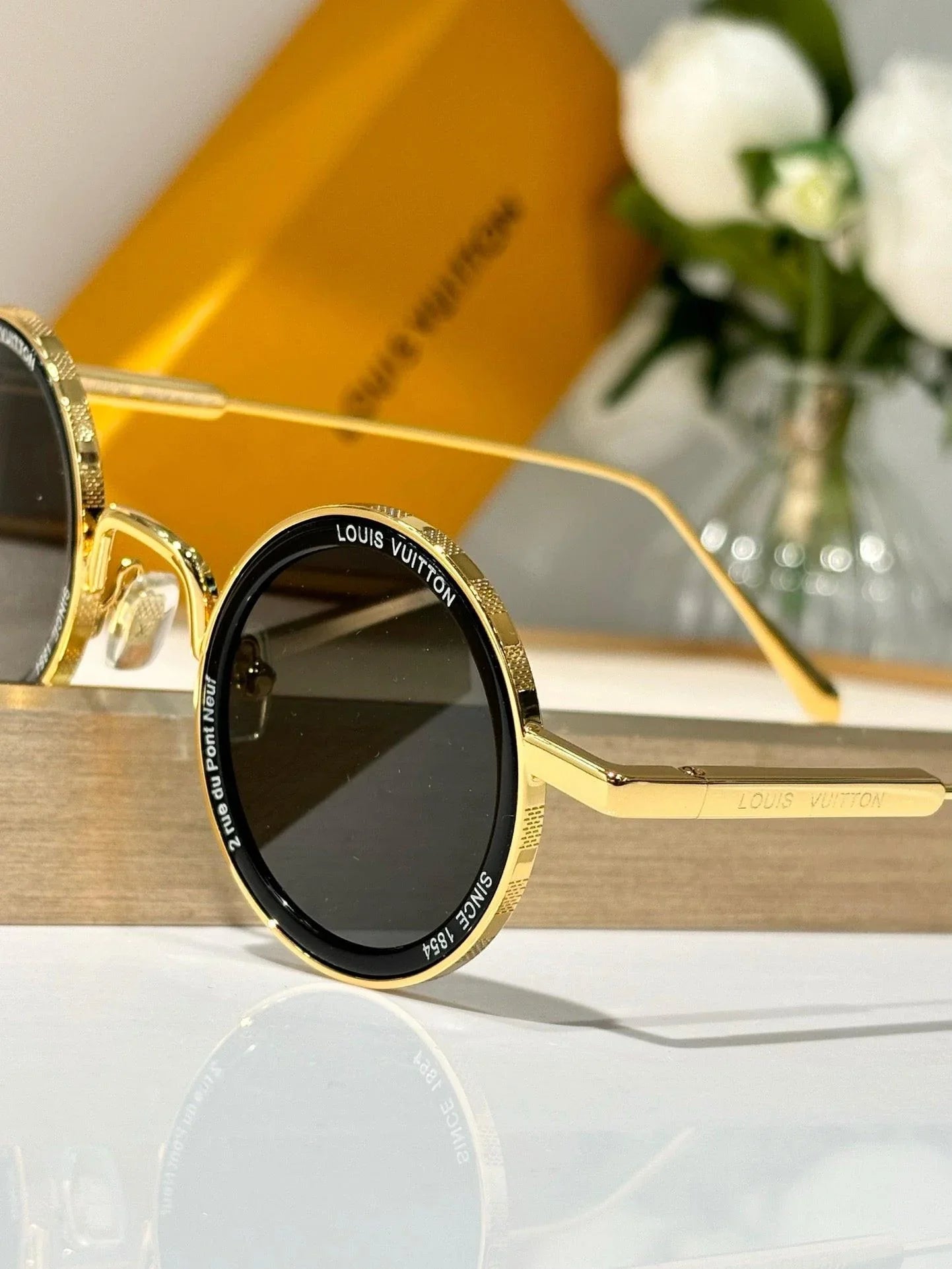 Louis Vuitton Round Sunglasses In Gold LOUIS VUITTON My Monogram Z1527W Acetate Frames Round  main image 4