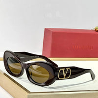 Valentino VLS178 Round Sunglasses✨