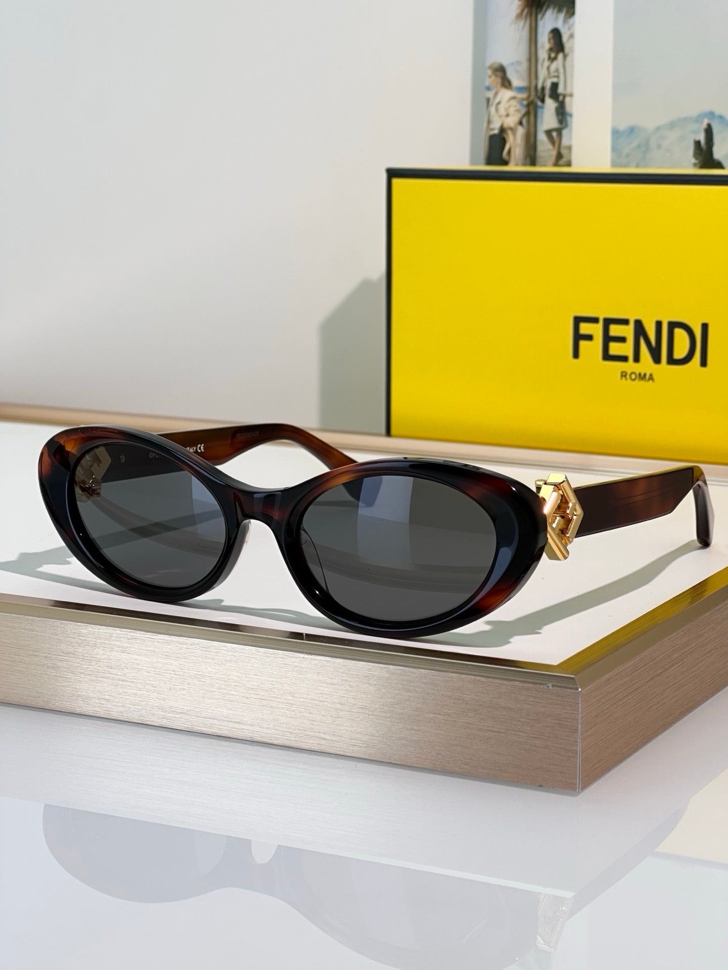 FENDI FF Diamonds FE40140U 56V Sunglasses✨ - onlinechics.com
