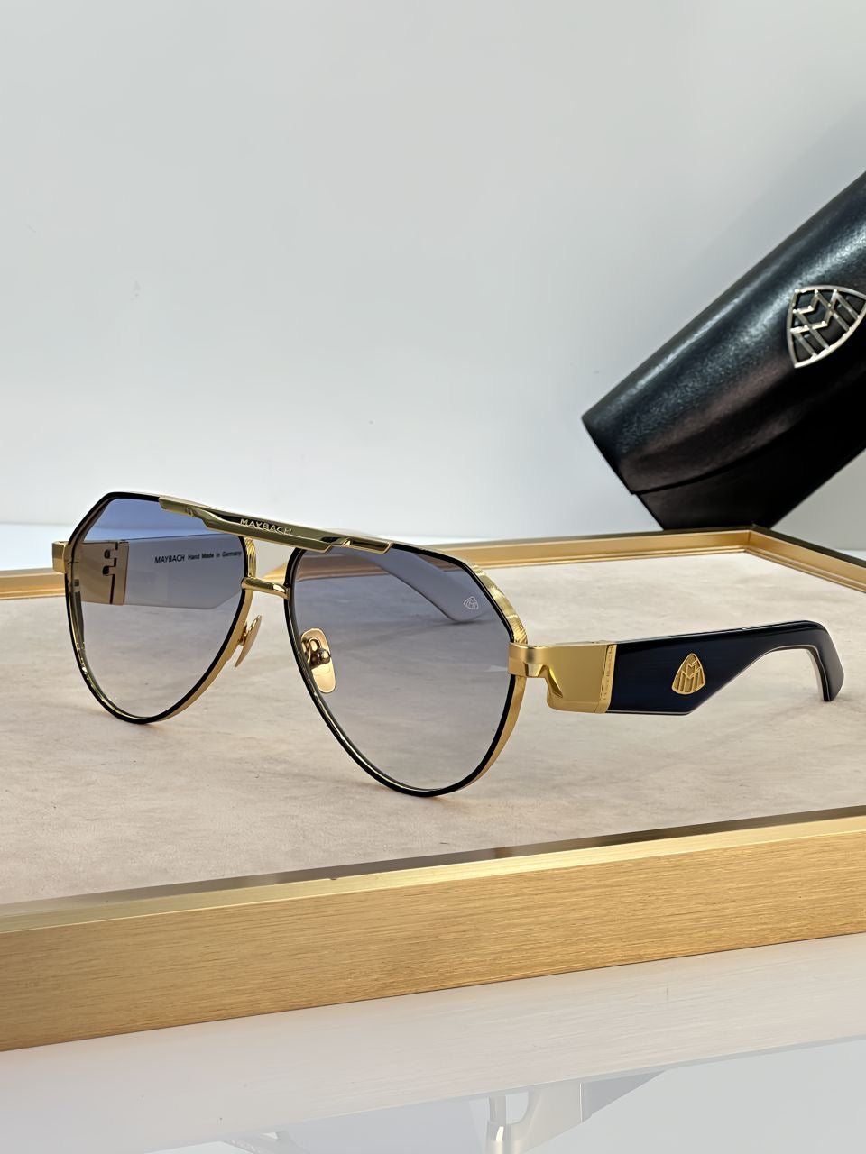 Maybach Eyewear – THE KING III  Men's Sunglasses 👑