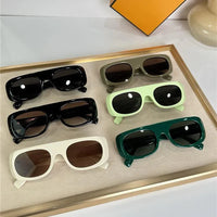 FENDI FF 40095 Logo Fendigraphy Sunglasses✨