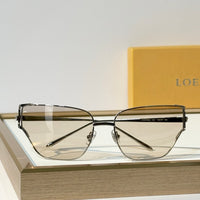 LOEWE Signature LW40150U Sunglasses  ✨