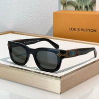 Louis Vuitton Z2556U  LV Arabesque Unisex Sunglasses ✨