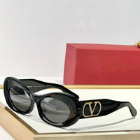 Valentino VLS178 Round Sunglasses✨