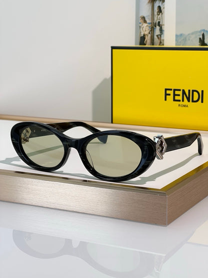 FENDI FF Diamonds FE40140U 56V Sunglasses✨ - onlinechics.com