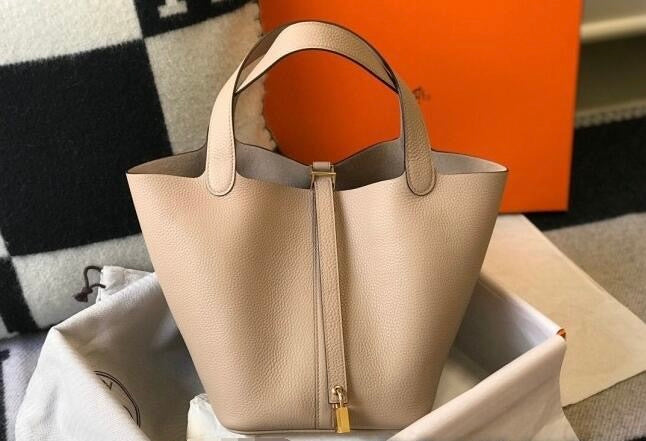 HERMES Hermes Picotin Lock Bag 18cm/22cm Taurillon Clemence Leather  ✨ - onlinechics.com