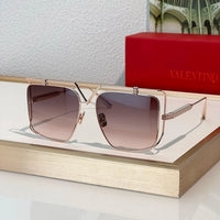 Valentino V-LIGHT VLS116 - AS SEEN ON JENNIFER LOPEZ Sunglasses✨