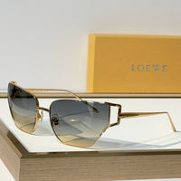 LOEWE Signature LW40150U Sunglasses  ✨