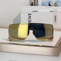 '- LOEWE  SIGNATURE LW40193U Sunglasses  ✨