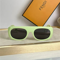 FENDI FF 40095 Logo Fendigraphy Sunglasses✨