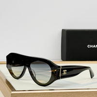 CHANEL 5568 Sunglasses Chanel Eyewear  🖤