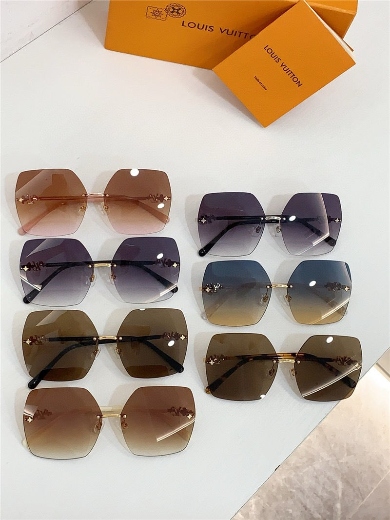 Louis Vuitton Z2460U LV Gram Square Sunglasses  ✨