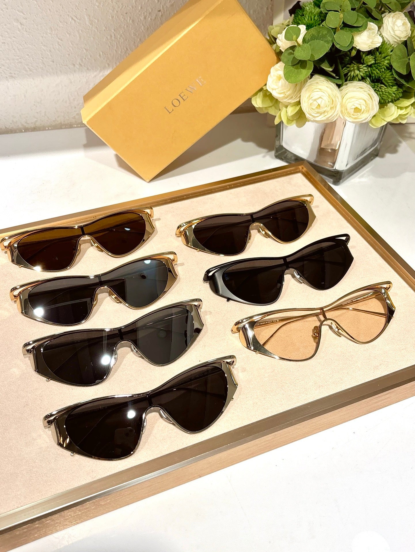 LOEWE Flash Signature Metal & Nylon Shield LW40165U Sunglasses  ✨