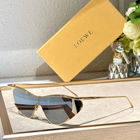 LOEWE Flash Signature Metal & Nylon Shield LW40165U Sunglasses  ✨