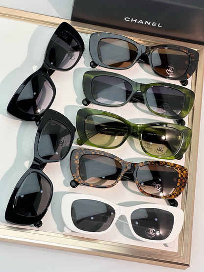 CHANEL A71766 EXCLUSIVE  Butterfly Sunglasses - Chanel Eyewear  🖤