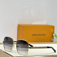 Louis Vuitton Z2955U LV Aura Square Sunglasses ✨