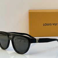 Louis Vuitton Z2061W LV Sleek Round Sunglasses  ✨