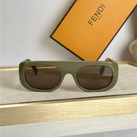 FENDI FF 40095 Logo Fendigraphy Sunglasses✨