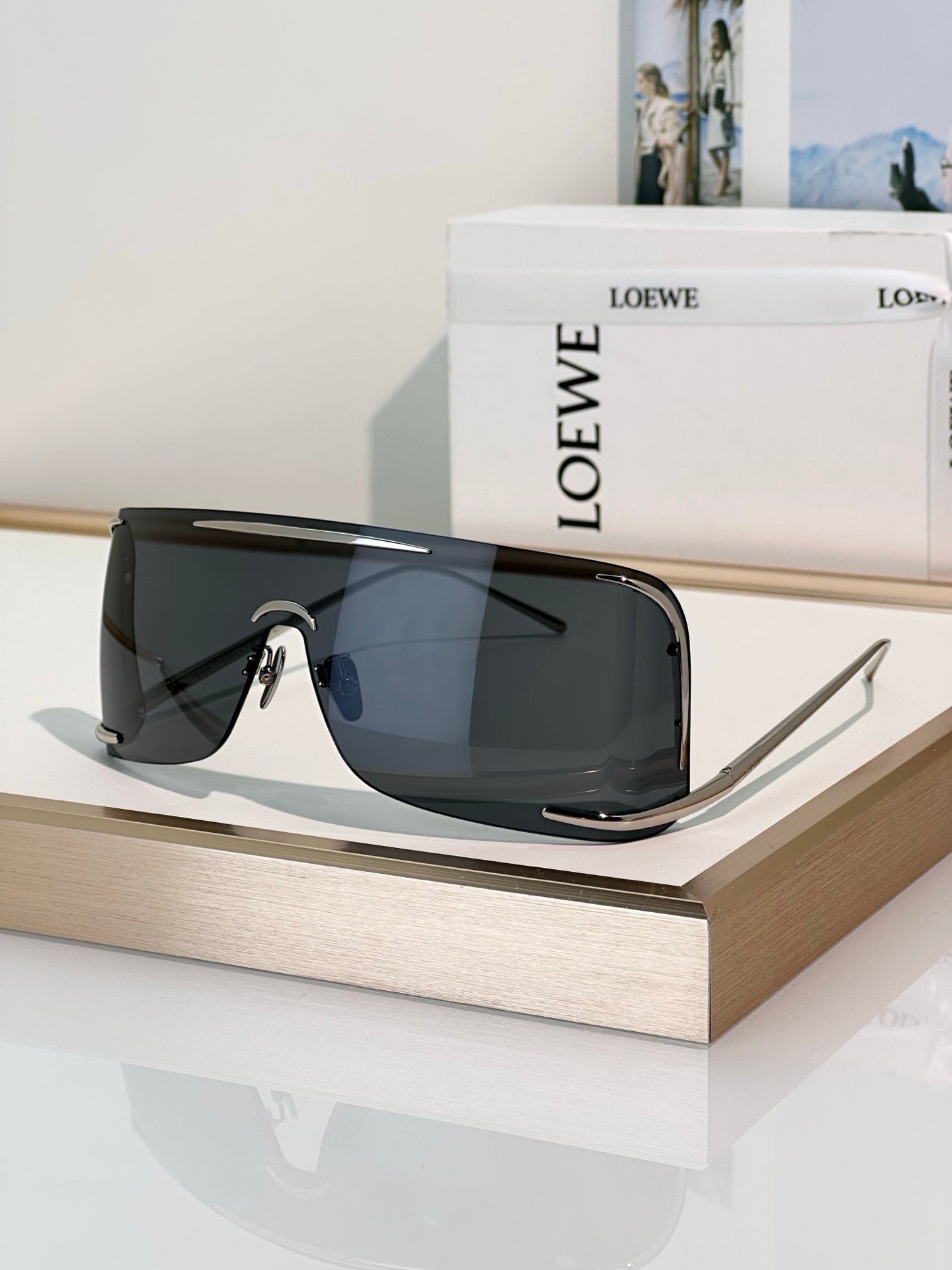 LOEWE  SIGNATURE LW40193U Sunglasses  ✨ - onlinechics.com