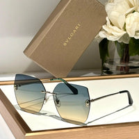 Bvlgari BV 40030 Serpenti Oversized Rimless Irregular Sunglasses ✨