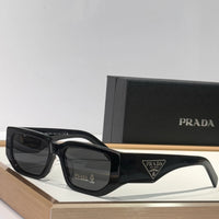 PRADA SPR09Z Sunglasses with triangle logo 🟥