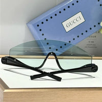 GUCCI GG1650  Gucci Eyewear Interlocking G shield-frame Sunglasses ✨