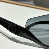 GUCCI GG1650  Gucci Eyewear Interlocking G shield-frame Sunglasses ✨