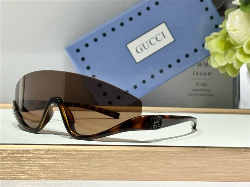 GUCCI GG1650  Gucci Eyewear Interlocking G shield-frame Sunglasses ✨