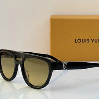Louis Vuitton Z2061W LV Sleek Round Sunglasses  ✨