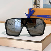 Louis Vuitton Z3103U LV Ski LV Tramontane Mask Sunglasses ✨