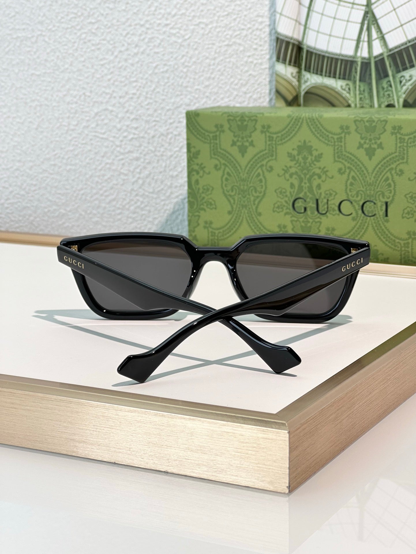 GUCCI GG 1539 Square Sunglasses  ✨