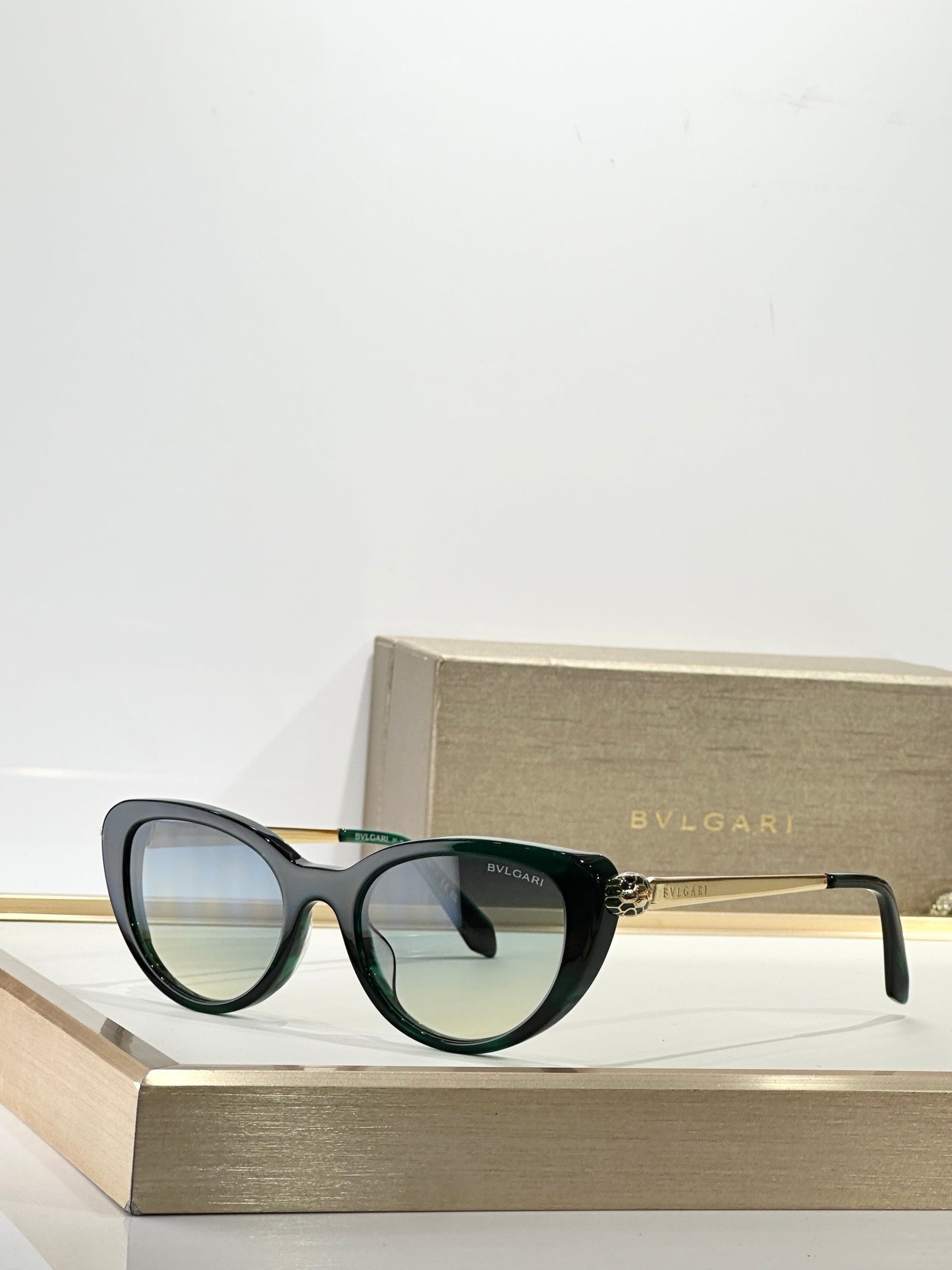 BVLGARI Bvlgari Serpenti Forever BV 40067I Sunglasses ✨ - onlinechics.com