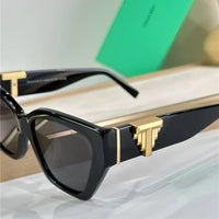 TIFFANY TF4218  Women's Sunglasses ✨