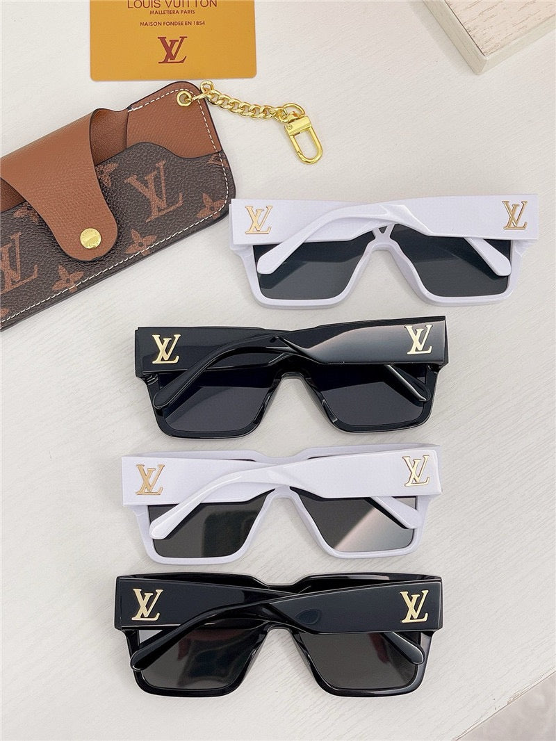 Louis Vuitton Men's LV Clash Mask Sunglasses Z1593W Z1593E ✨