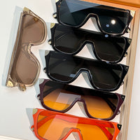 Louis Vuitton Z3242U New icon LV Heritage Mask Sunglasses  ✨