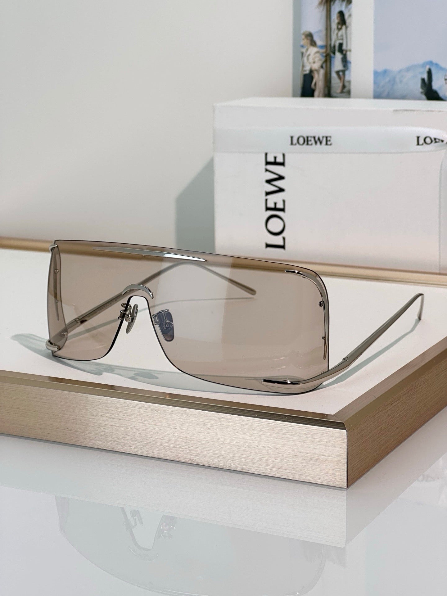 LOEWE  SIGNATURE LW40193U Sunglasses  ✨ - onlinechics.com