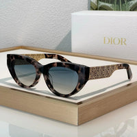 DIOR DioRésille B1I Black Butterfly Sunglasses✨