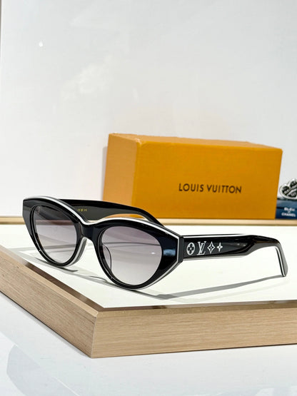 Louis Vuitton Z2686U New LV Line Cat Eye Sunglasses ✨.