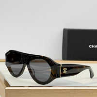 CHANEL 5568 Sunglasses Chanel Eyewear  🖤