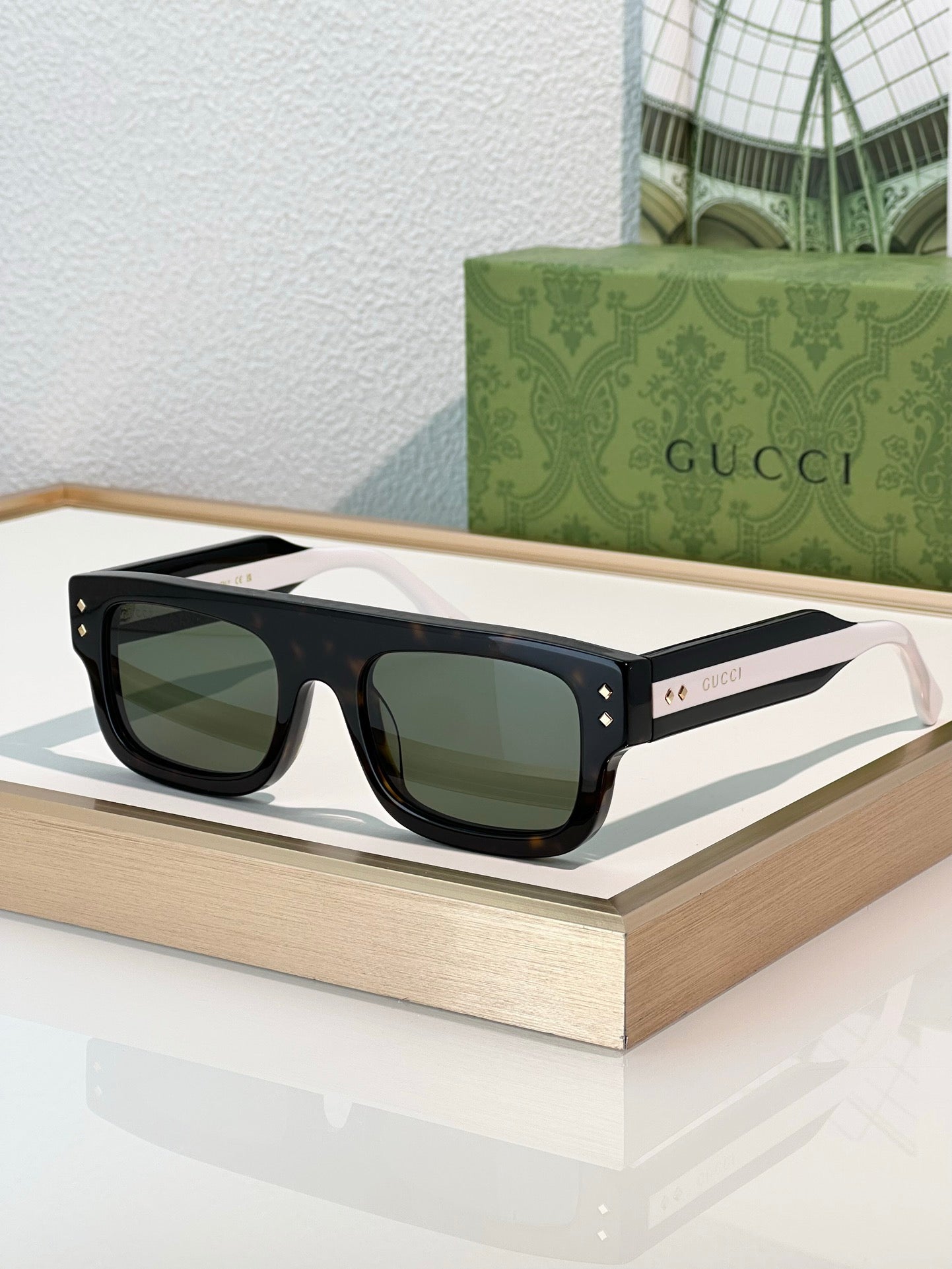 Gucci GG 1085S Unisex  Full Rim Square Sunglasses ✨