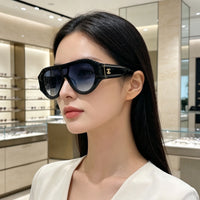 CHANEL 5568 Sunglasses Chanel Eyewear  🖤