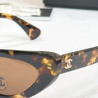 CHANEL 9203 Cat Eye Sunglasses Chanel Eyewear  🖤