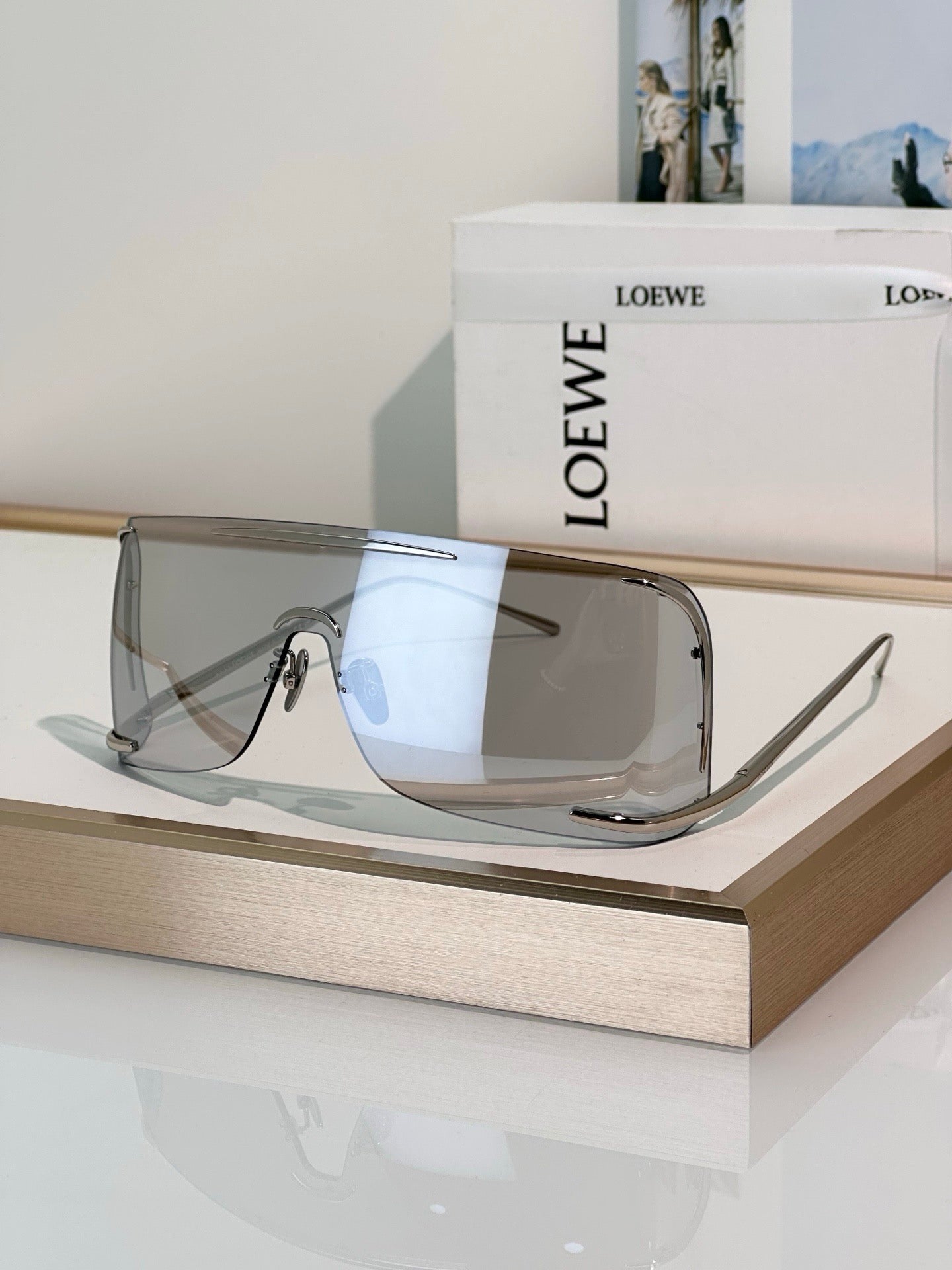 LOEWE  SIGNATURE LW40193U Sunglasses  ✨ - onlinechics.com