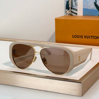 Louis Vuitton Z3399U LVision Pilot Sunglasses ✨