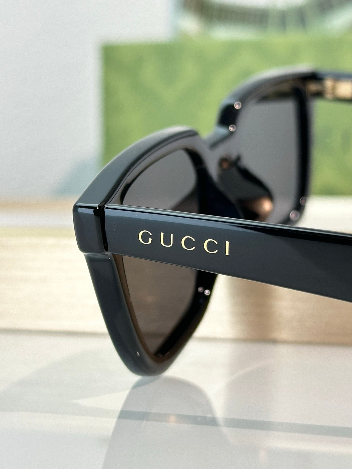 GUCCI GG 1539 Square Sunglasses  ✨