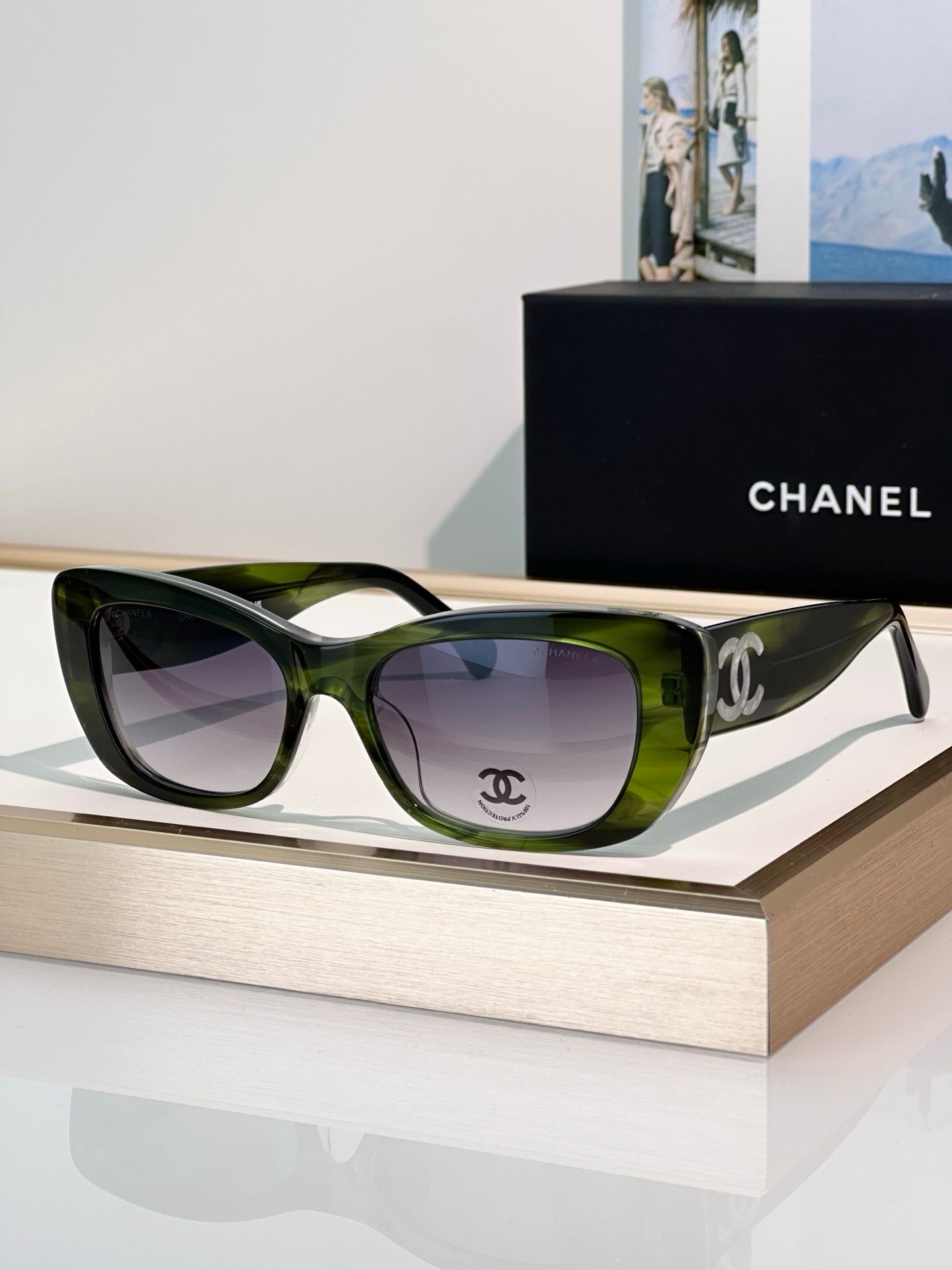 CHANEL A71766 EXCLUSIVE  Butterfly Sunglasses - Chanel Eyewear  🖤