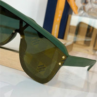 Louis Vuitton Z2906U LV Waimea Mask Round Sunglasses ✨