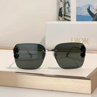 DIOR Dior Clover S2U Sunglasses✨